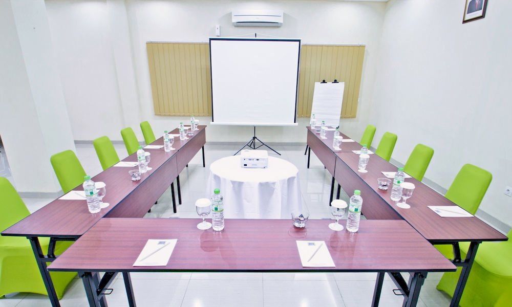 Hotel De Batara 3*